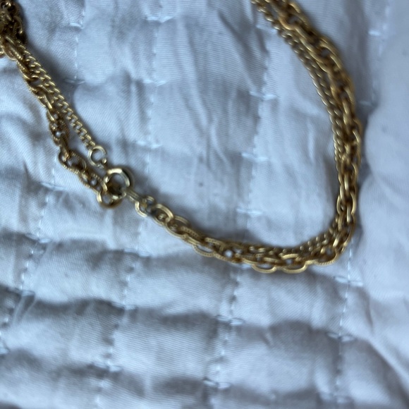 Vintage Black Pendant Necklace • Gold Tone Filagree • Double Chain - Picture 6 of 6